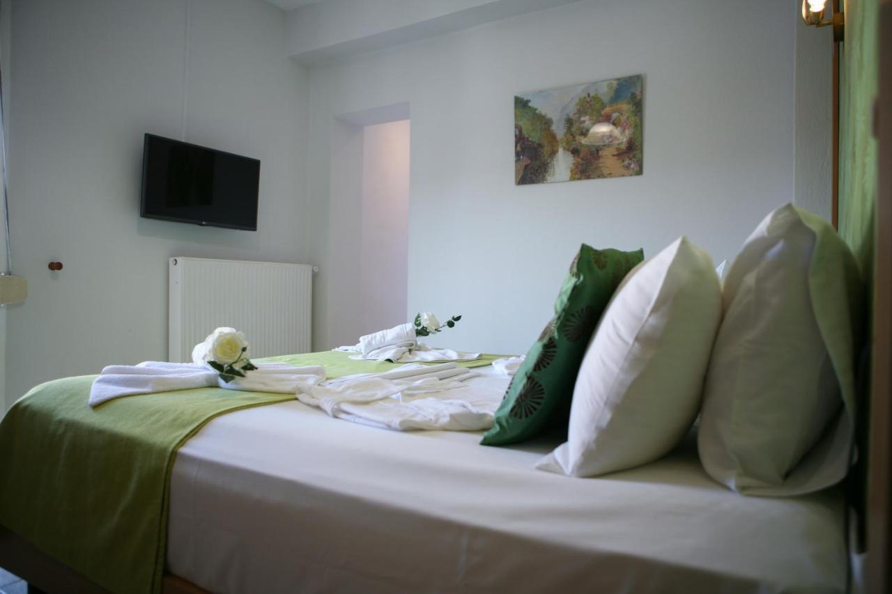 Karagianni Hotel 3*